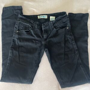 Black skinny jeans
